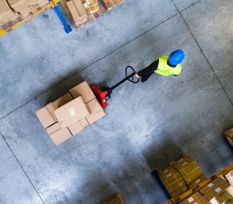 travailleur entrepôt