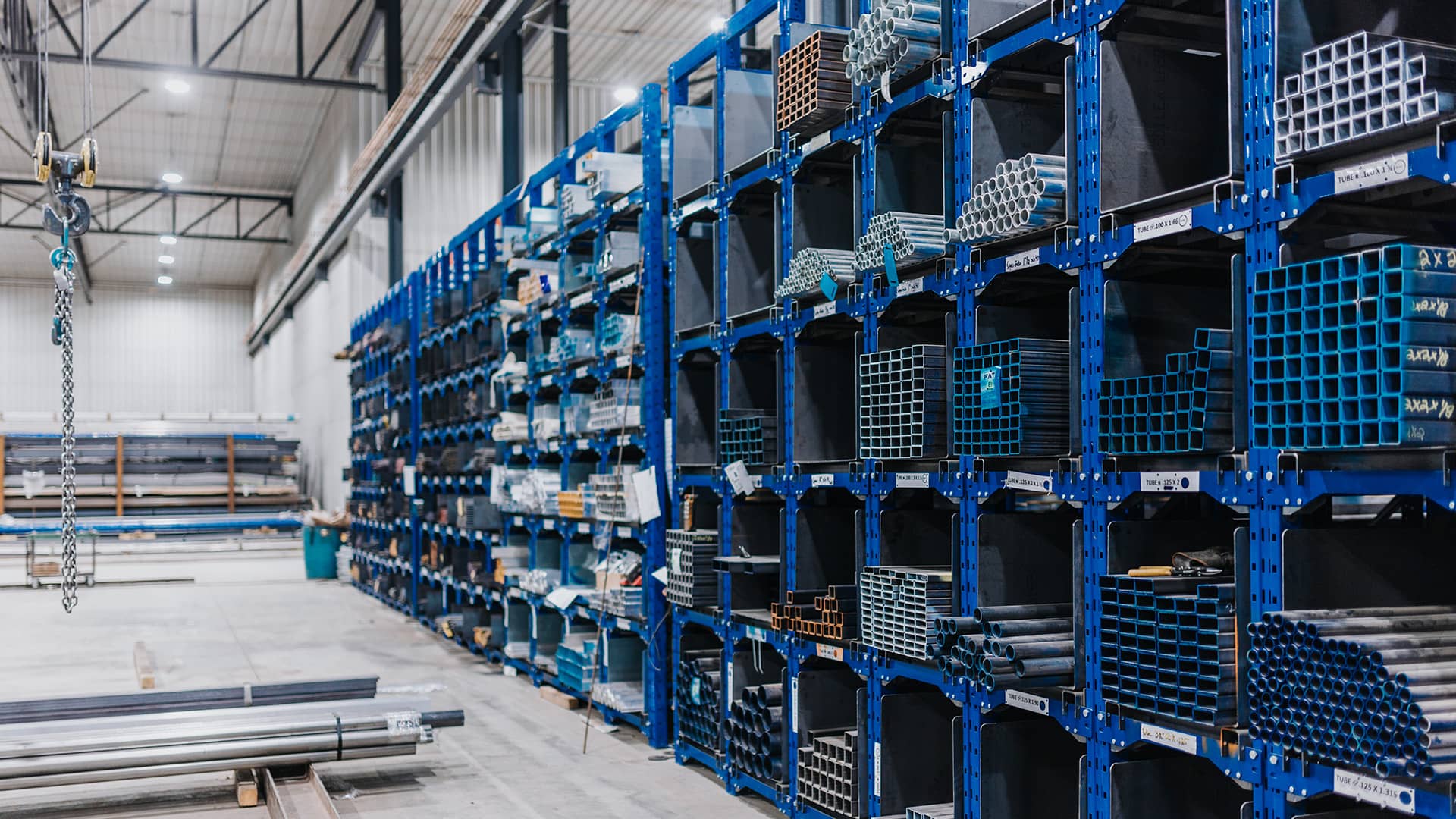 Solution de stockage et de rayonnage : l'industrie du plastique